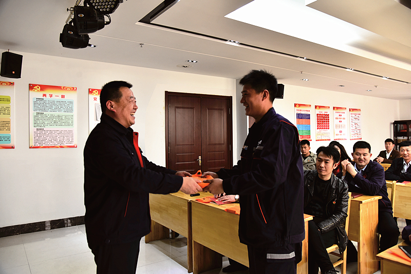 微信图片_20190308142624_副本.jpg